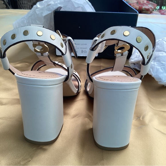 COACH leather sandals, 6 block heels rivets, chalk versatile color NEW - Picture 8 of 14